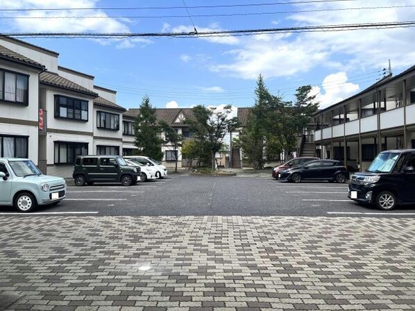 郡山駅 バス15分  八山田下車：停歩11分 2階の物件外観写真